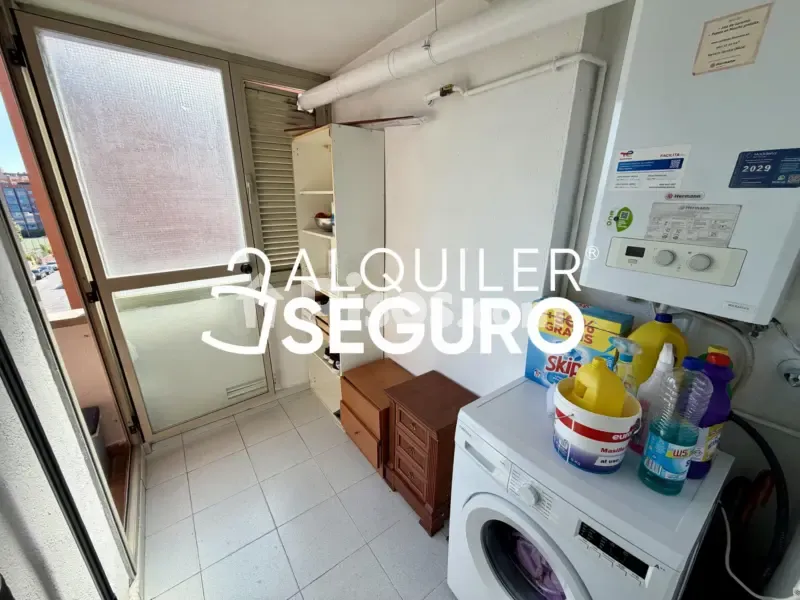 Pesuköök - Spacious Flat with Terrace in Usera