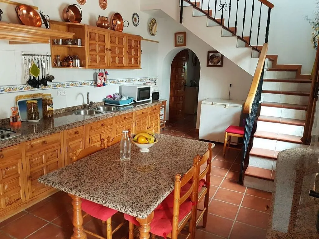 Cuisine - Chalet with Extensive Land in El Palo