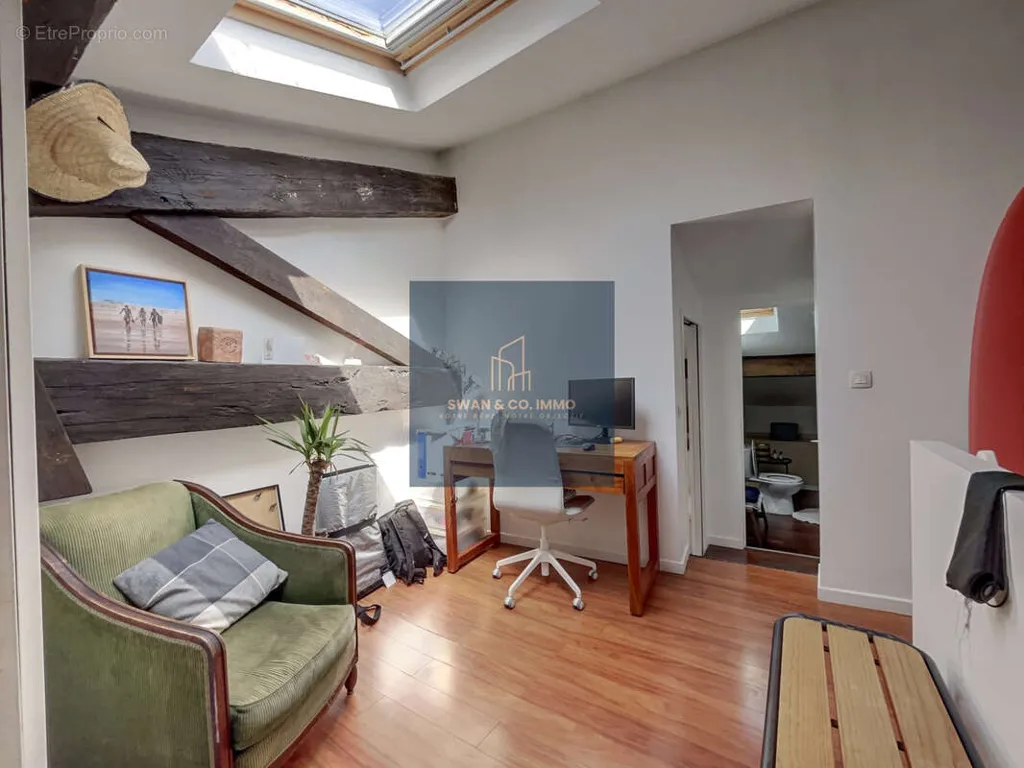 Pièces - Appartement Duplex avec Charme Ancien à Bordeaux Sainte-Croix