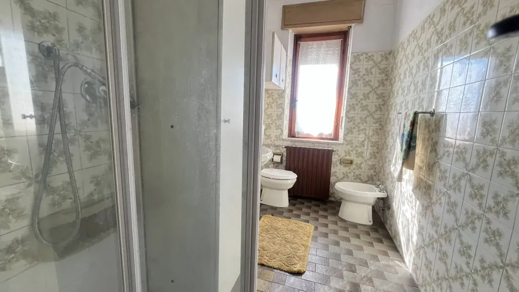Vannitoad - Rustic Farmhouse with Panoramic View in Castagnole delle Lanze