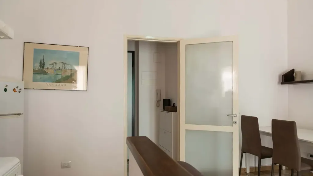Salle à manger - Modern Flat with Balcony in Milan