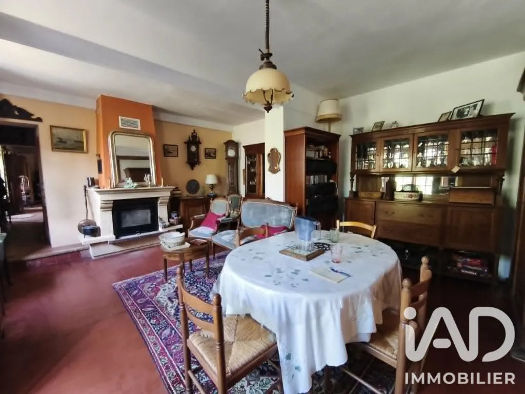 Sala da pranzo - Longère with Garden and Dependencies in Boynes
