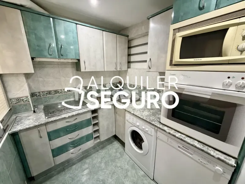 Köök - Spacious Flat with Terrace in Zarzaquemada