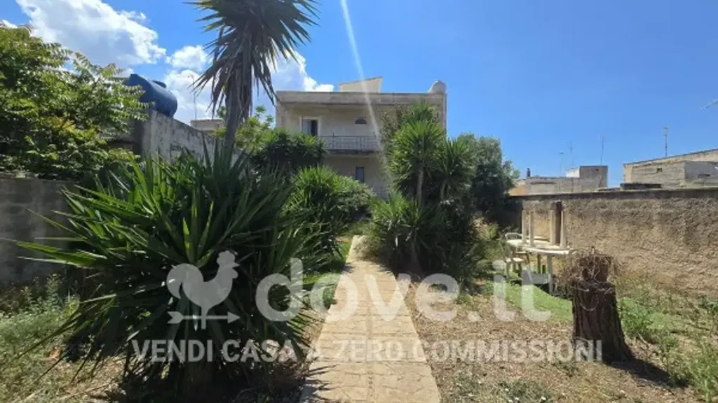 Välivaade - Spacious Apartment with Garage in Marsala Centre