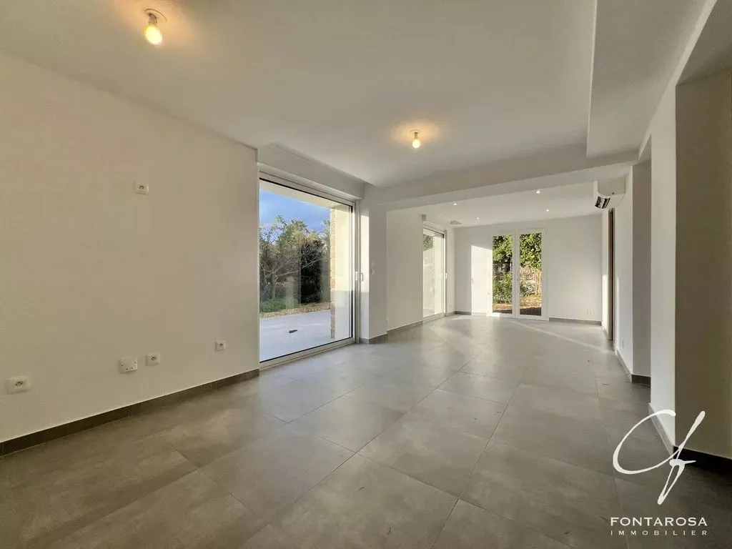 Séjour - Appartement de luxe avec jardin à Saint-Raphaël