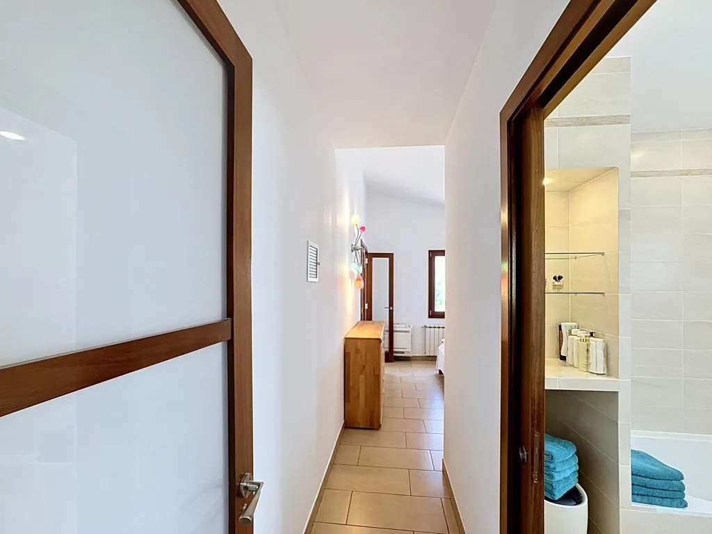 Vannitoad - Renovated Mediterranean House with Pool in Maó