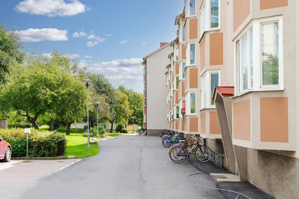 Välivaade - 50s Flat with South-Facing Balcony in Gideonsberg