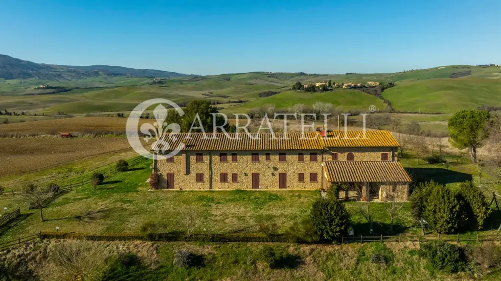 Õhuvaade - Rustic Farmhouse with Pool near Volterra