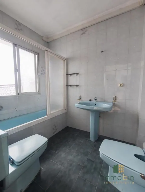 Salles de bain - Flat with Terrace in Don Benito