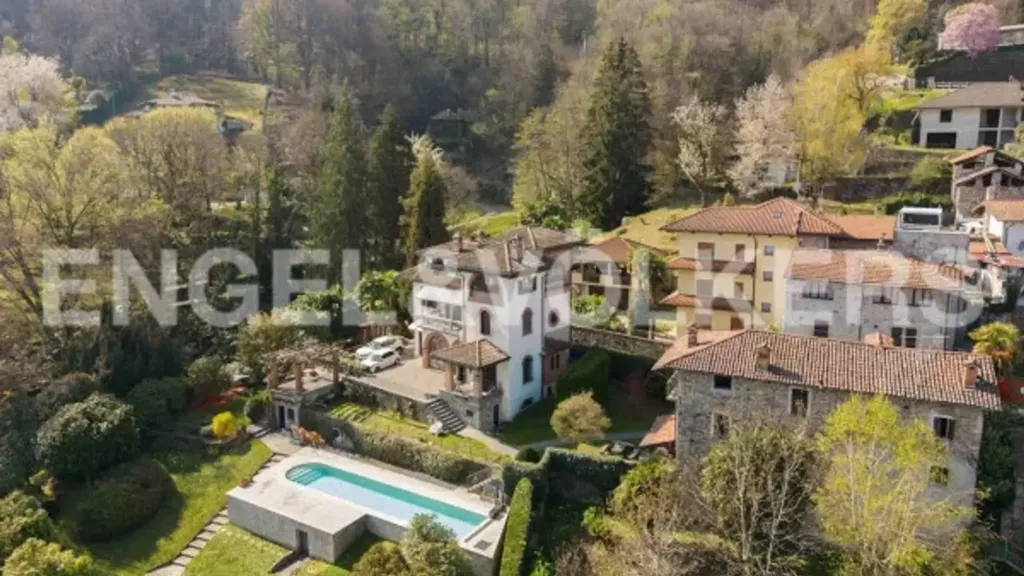 Vue aérienne - Villa with Lake View in Stresa