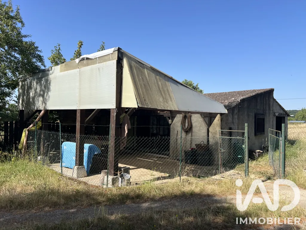 Esterno - Rustic Farmhouse with Garden in Beaulon