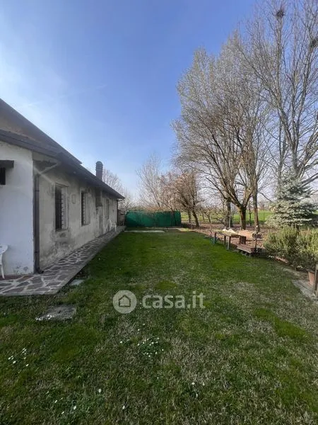 Aed - Independent House with Private Garden in Carpi