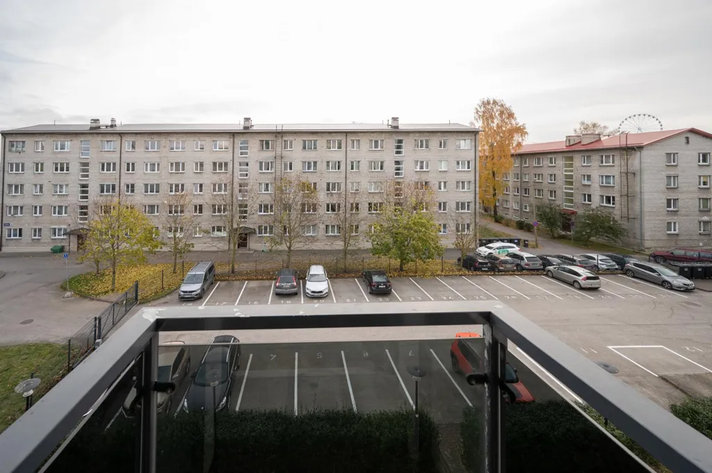 balcony