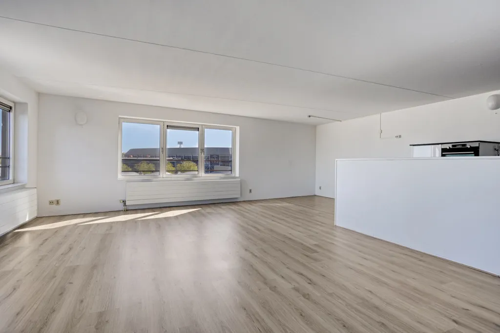 Living Room - Luxury Apartment with Maas View in Rotterdam