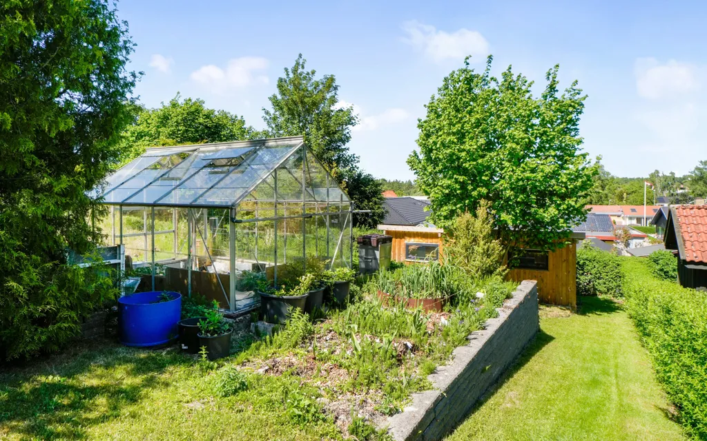 Giardino - Renovated Villa with Garden in Måløv