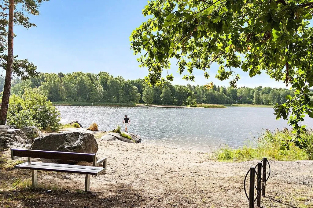 1-toaline korter asukohas Huddinge kommun