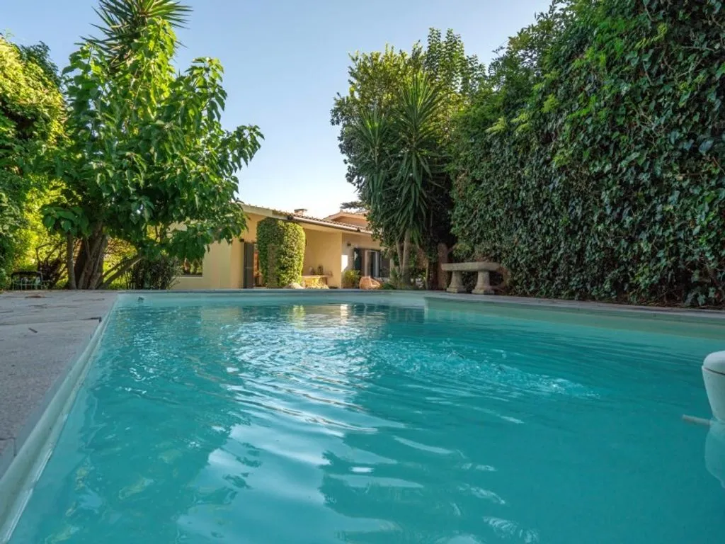 Piscine - Luxury Villa with Pool in Birre, Cascais