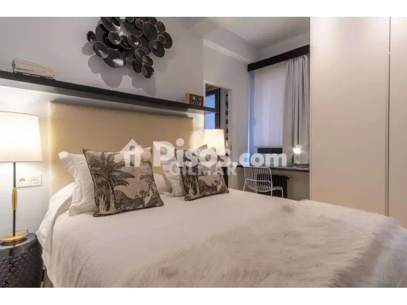 Chambres - Bright Apartment with Balcony in Malasaña