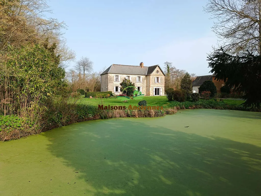 Jardin - Maison Ancienne avec Parc Arboré à Isigny-sur-Mer