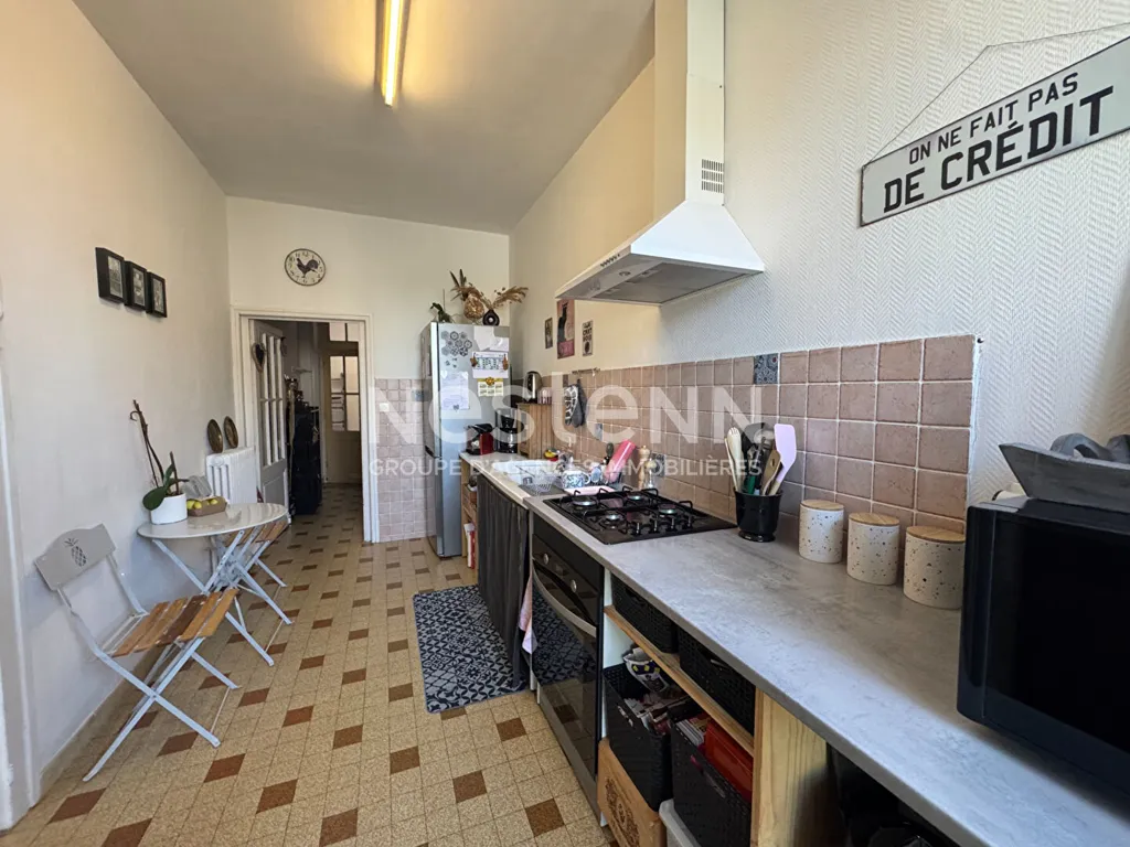 Cuisine - Maison en Pierre avec Jardin à Tonnay-Charente