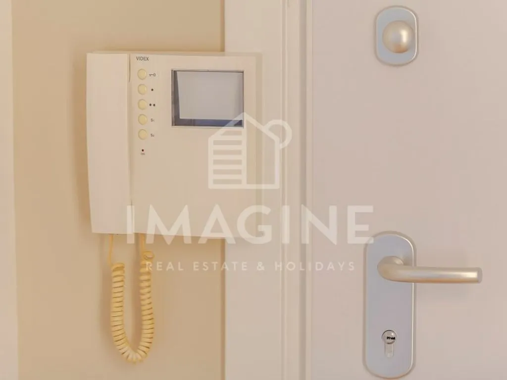 Entrée - Luxury Apartment with Central Location in Setúbal