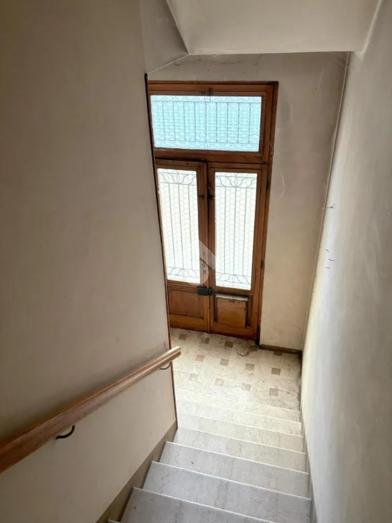 Toad - Semi-Detached House with Historical Charm in Carpenedolo