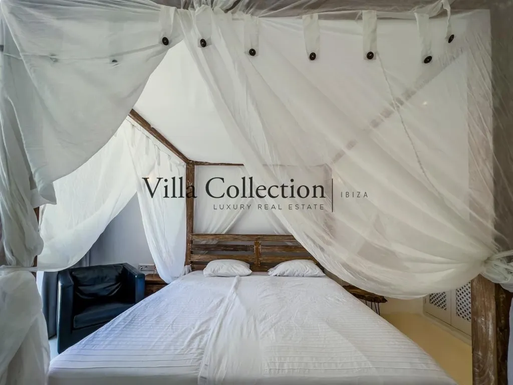 Chambres - Luxury Villa with Sea View in Cap Martinet
