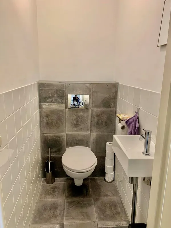Salles de bain - Apartment with Balcony in Amsterdam-Oost