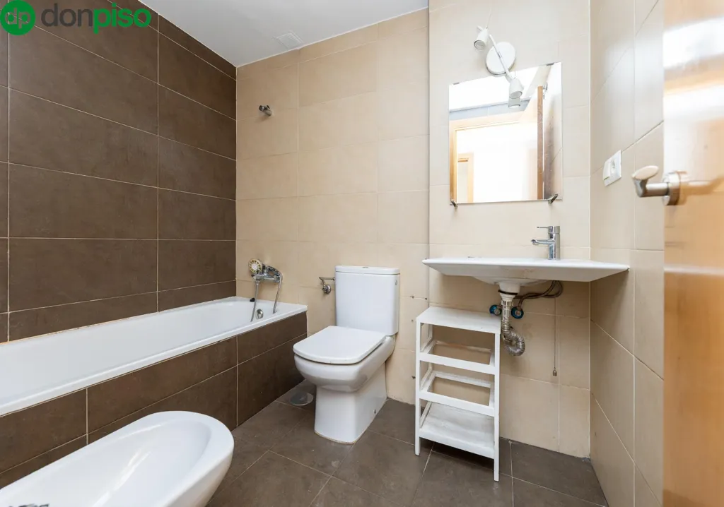 Vannitoad - Twin-bedroom Flat with Terrace in Monachil