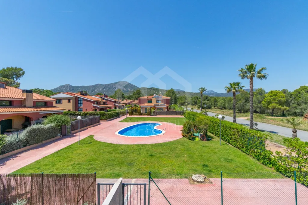 Piscine - Duplex with Pool View in El Casalot-Bonmort