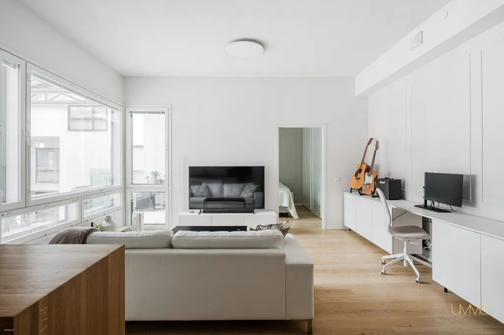 Elutuba - Modern Flat with Balcony in Turku