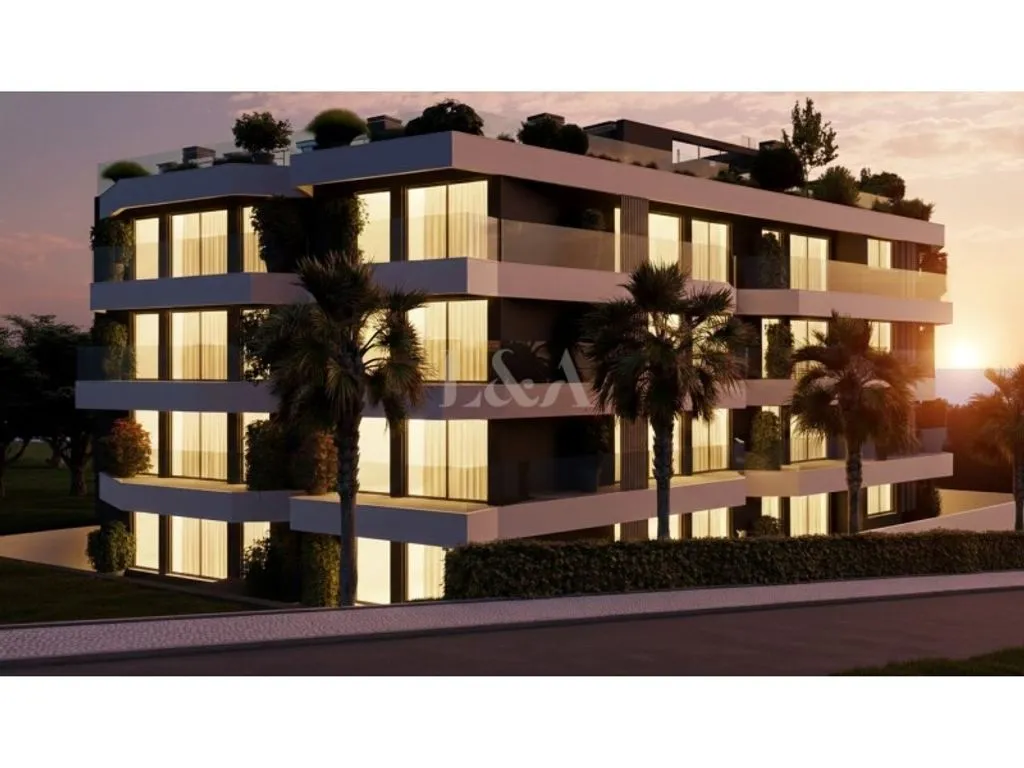 Luxury Flat with Rooftop Pool in Tavira