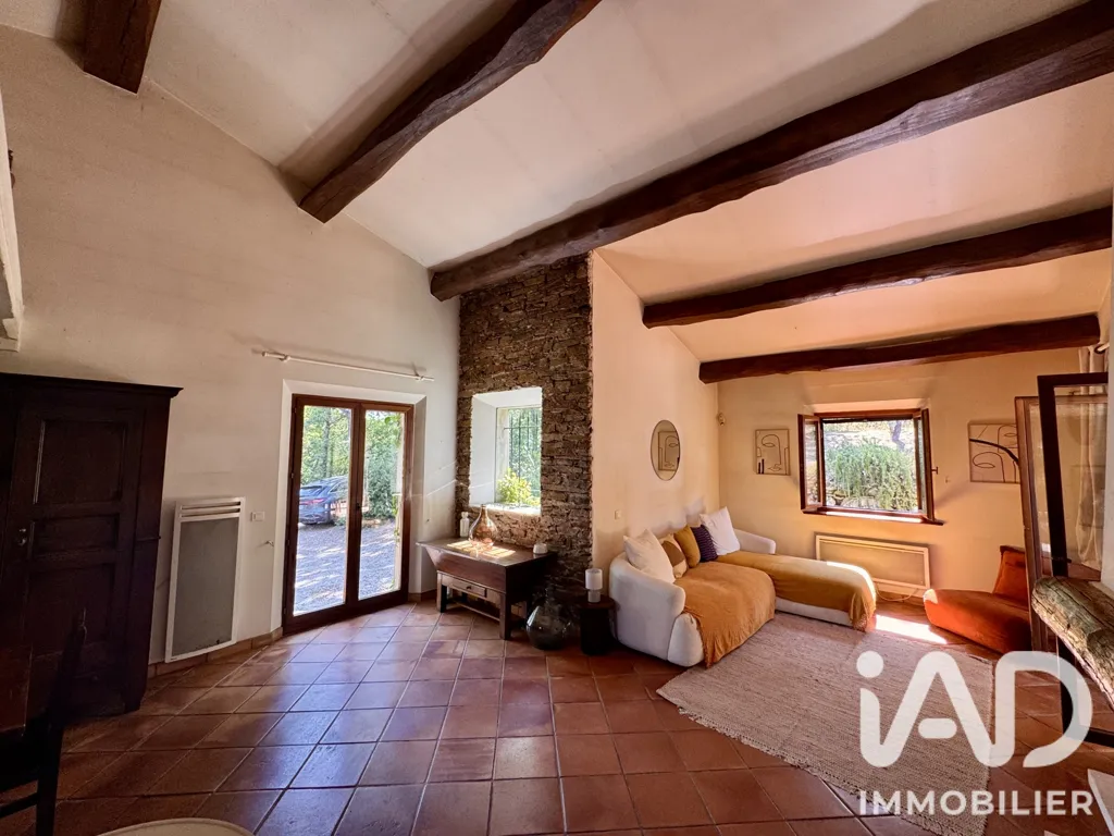 Séjour - Maison de Campagne avec Piscine à La Garde-Freinet