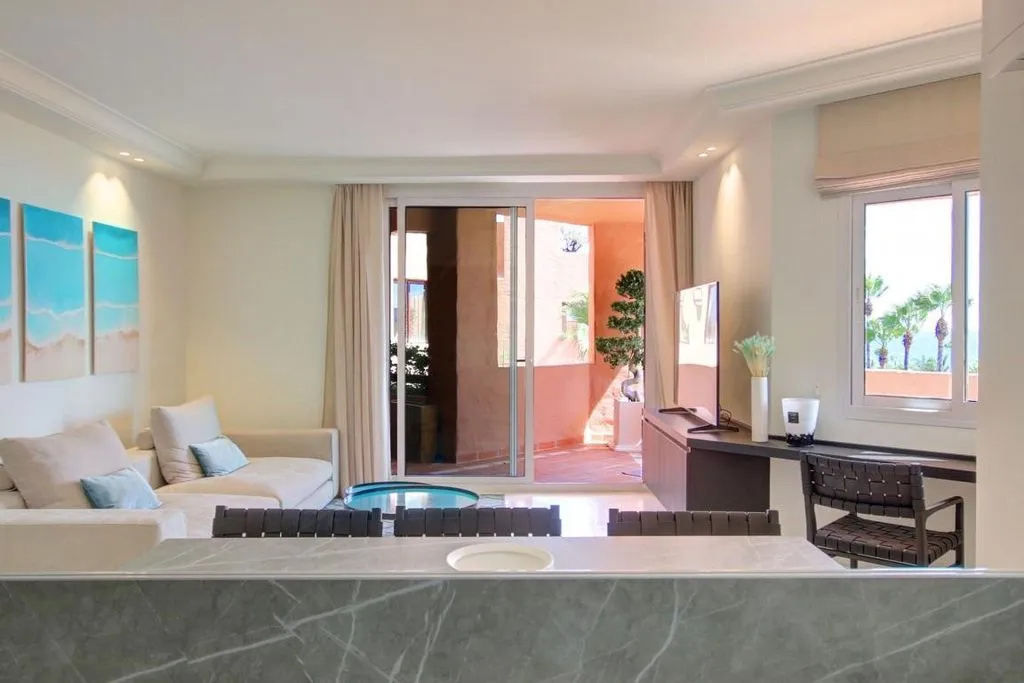 Elutuba - Apartment with Sea View in Estepona