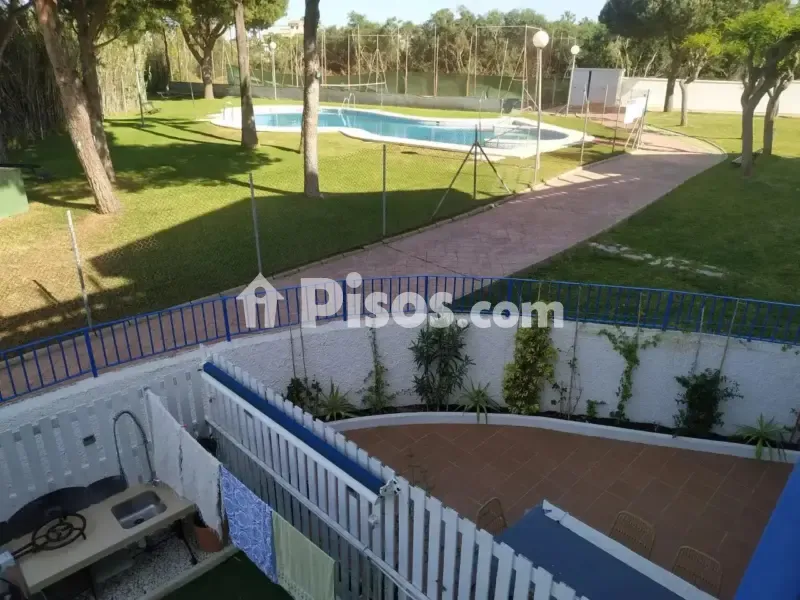 Bassein - Furnished Flat with Pool in La Jara