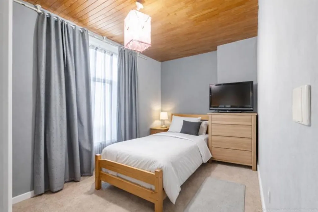 Magamistoad - House with Basement in Woluwe-Saint-Pierre