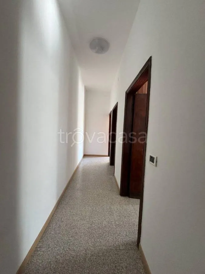 Entrée - Apartment with Garage on Strada Eugubina, Perugia