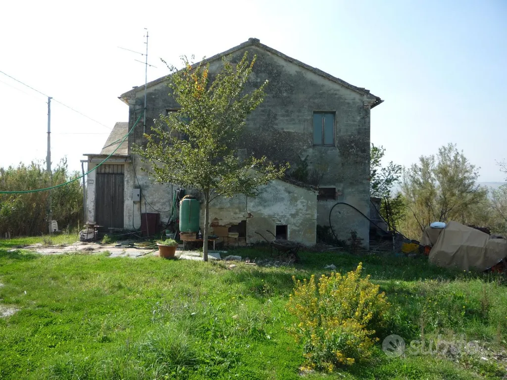 Välivaade - Rustic Property with Mountain View in Belvedere Ostrense