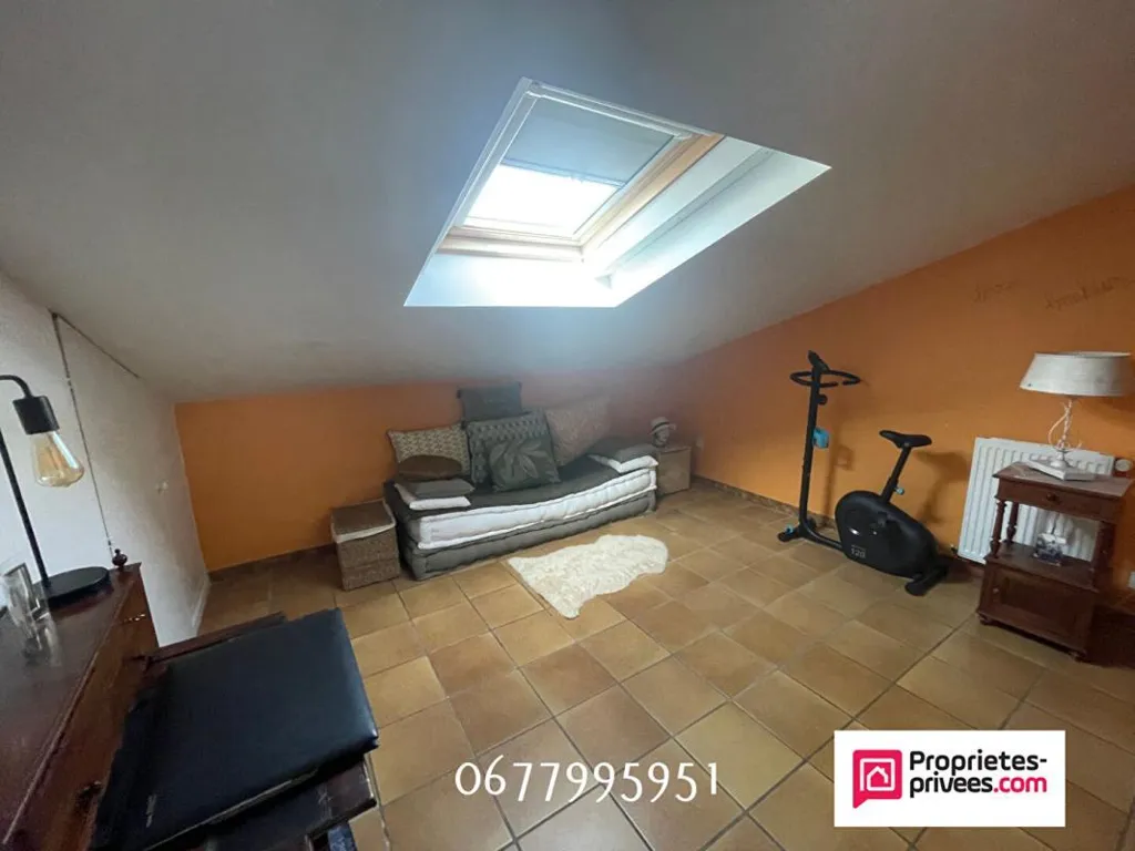 Pièces - Maison Rénovée avec Balcon et Terrasse à Alès