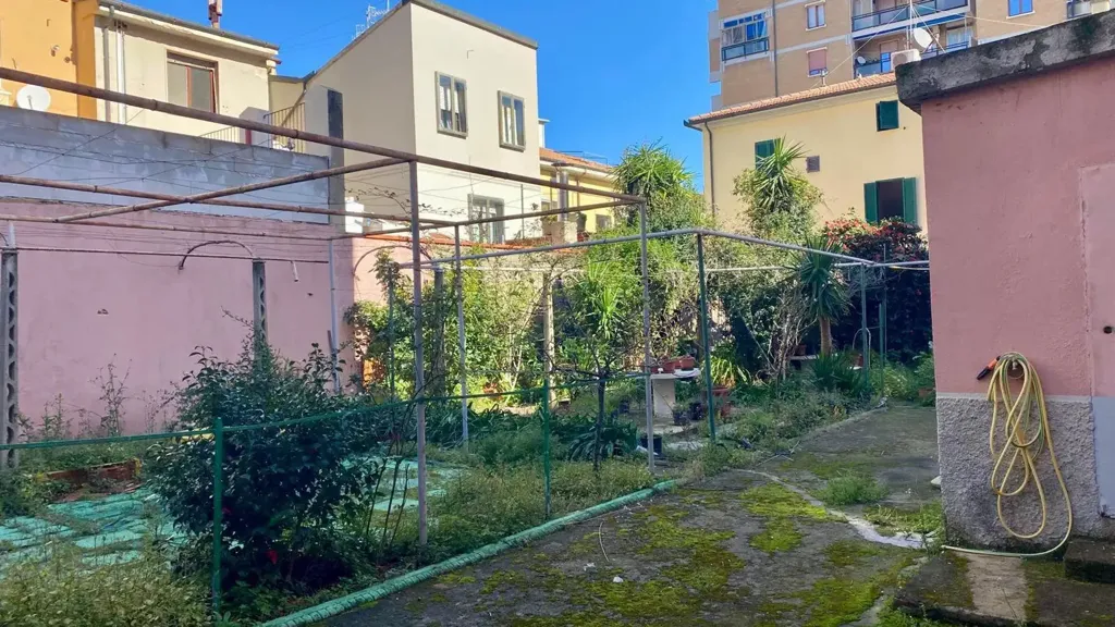 Aed - Two-Unit Apartment with Sea View in Follonica Centre