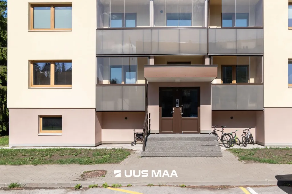 Esterno - Renovated Apartment with Balcony in Loo