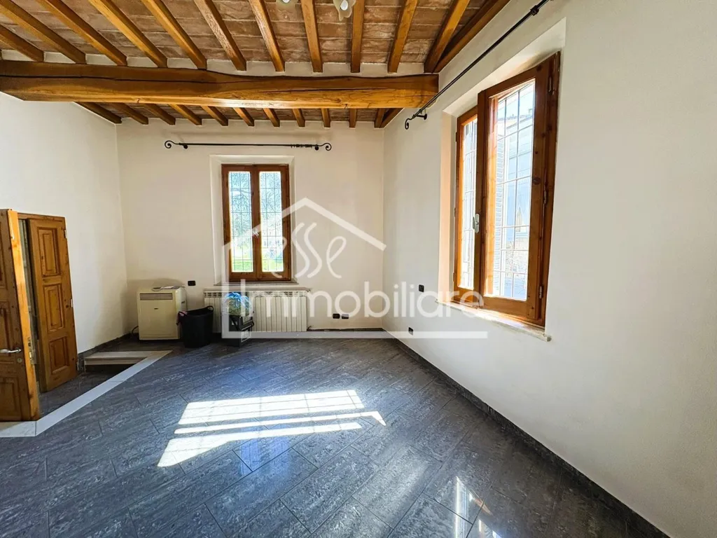 Pièces - Two Apartments with Terrace in Empoli Centre
