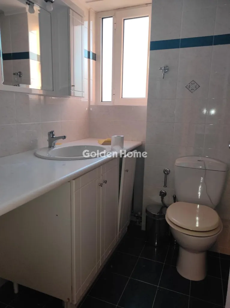 Vannitoad - Apartment with Sea View in Glyfada - Terpsithea