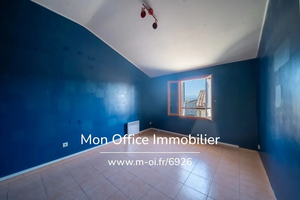 Stanze - Character House with Potential in Le Puy-Sainte-Réparade