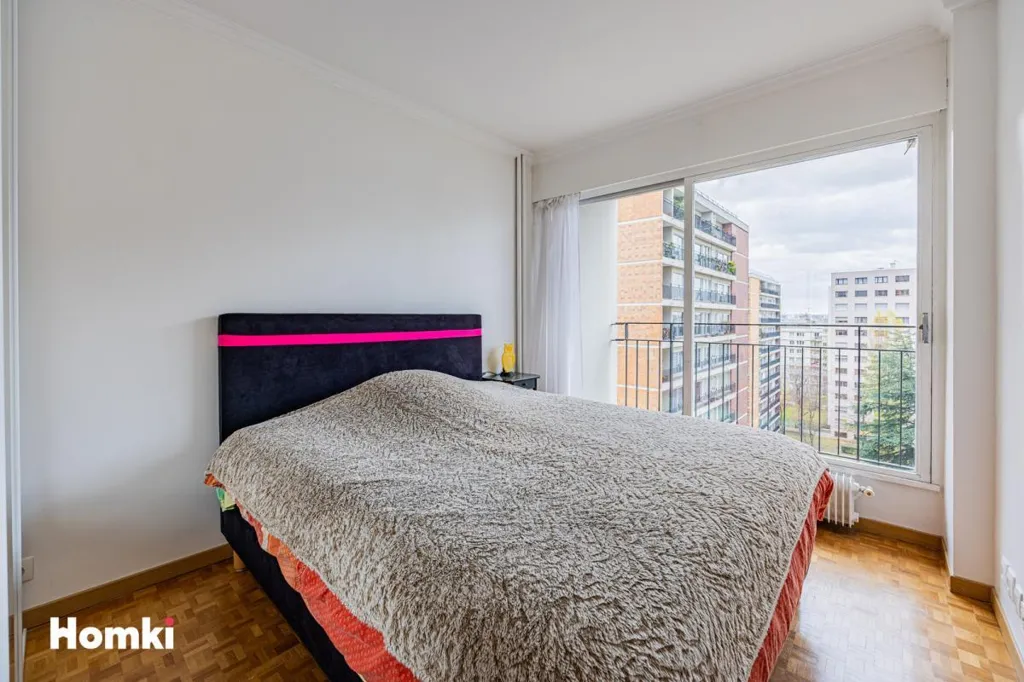 Chambres - Appartement T2 avec Balcon à Paris 75011