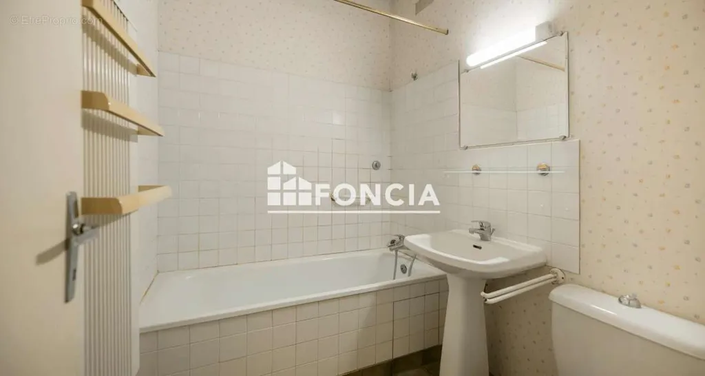 Salles de bain - Appartement F2 avec Charme dans l'Hypercentre