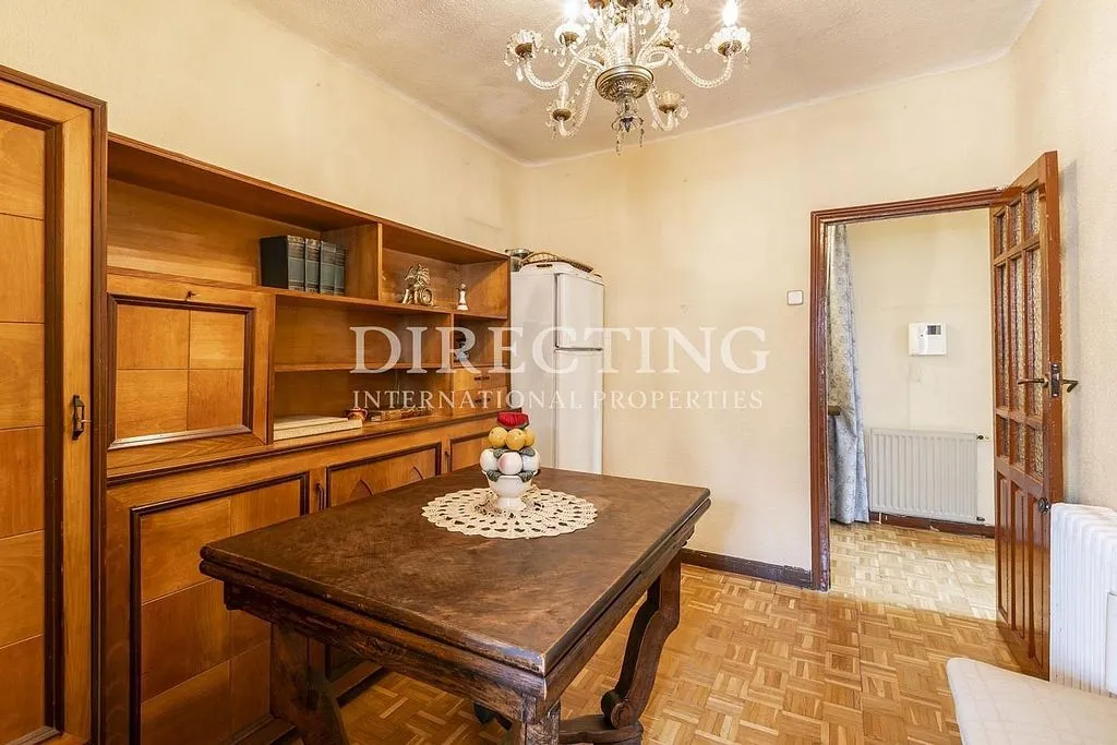 Söögituba - Loft with Terrace in Argüelles, Madrid