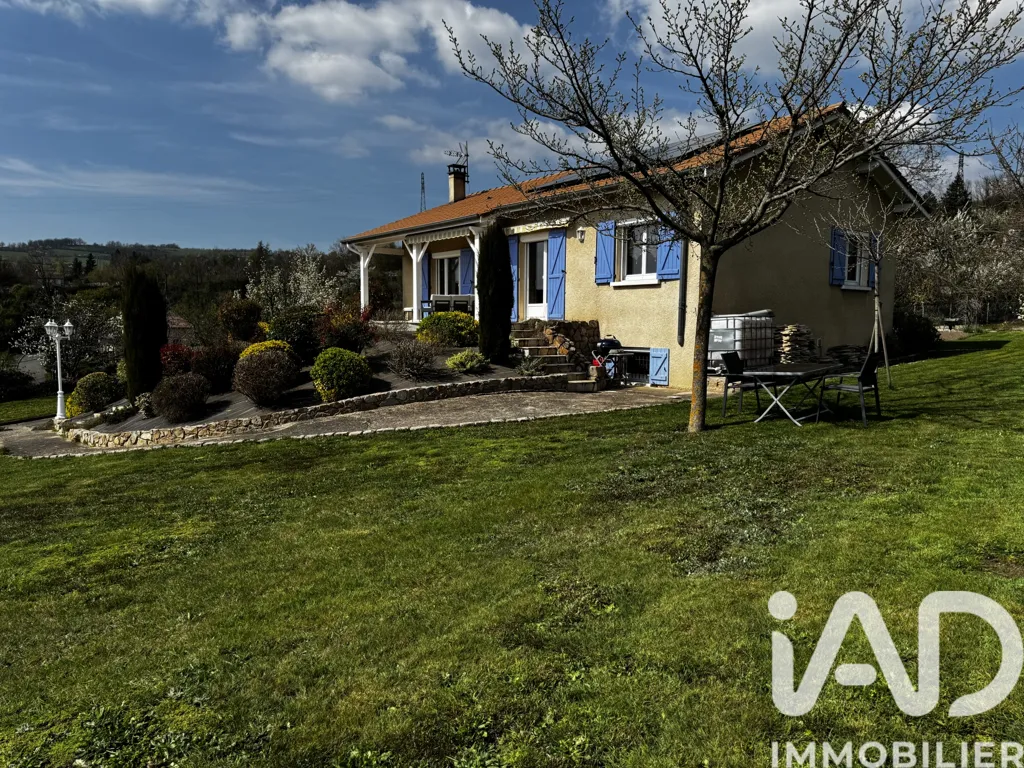 Giardino - Traditional House with Garden View in Saint-Chamond