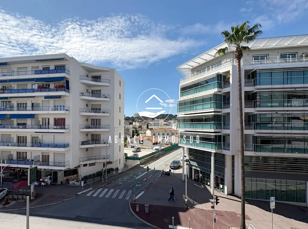 Välivaade - Renovated Flat with Balconies near Cagnes Hippodrome