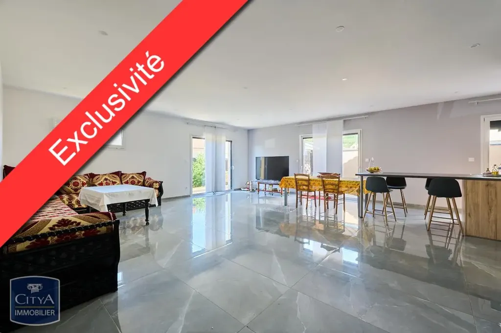 Elutuba - Modern House with Garden in Nuits-Saint-Georges